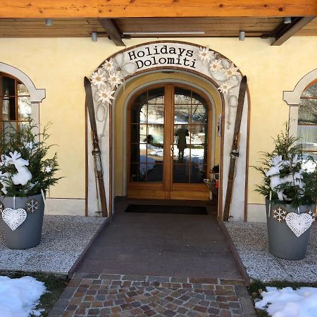 Holidays Dolomiti Apartment Resort Carisolo Eksteriør billede